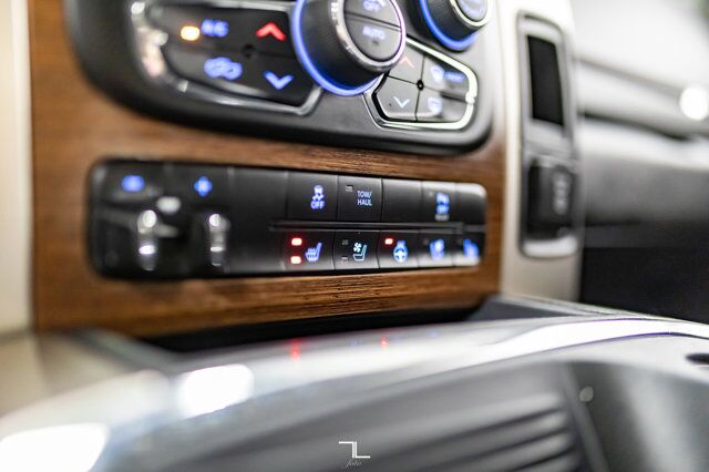 2018 Ram 1500 4x4 Crew Cab Laramie Longbox Leather Roof Nav BCam Red Deer AB