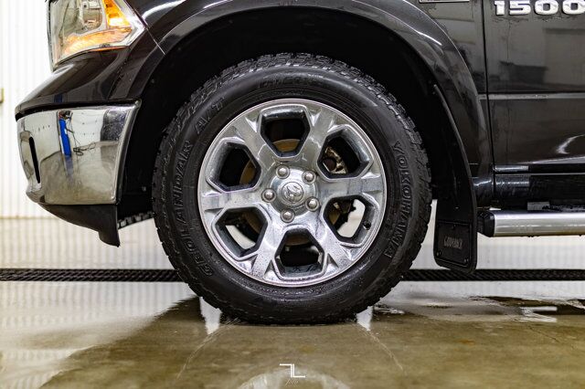 2018 Ram 1500 4x4 Crew Cab Laramie Longbox Leather Roof Nav BCam Red Deer AB