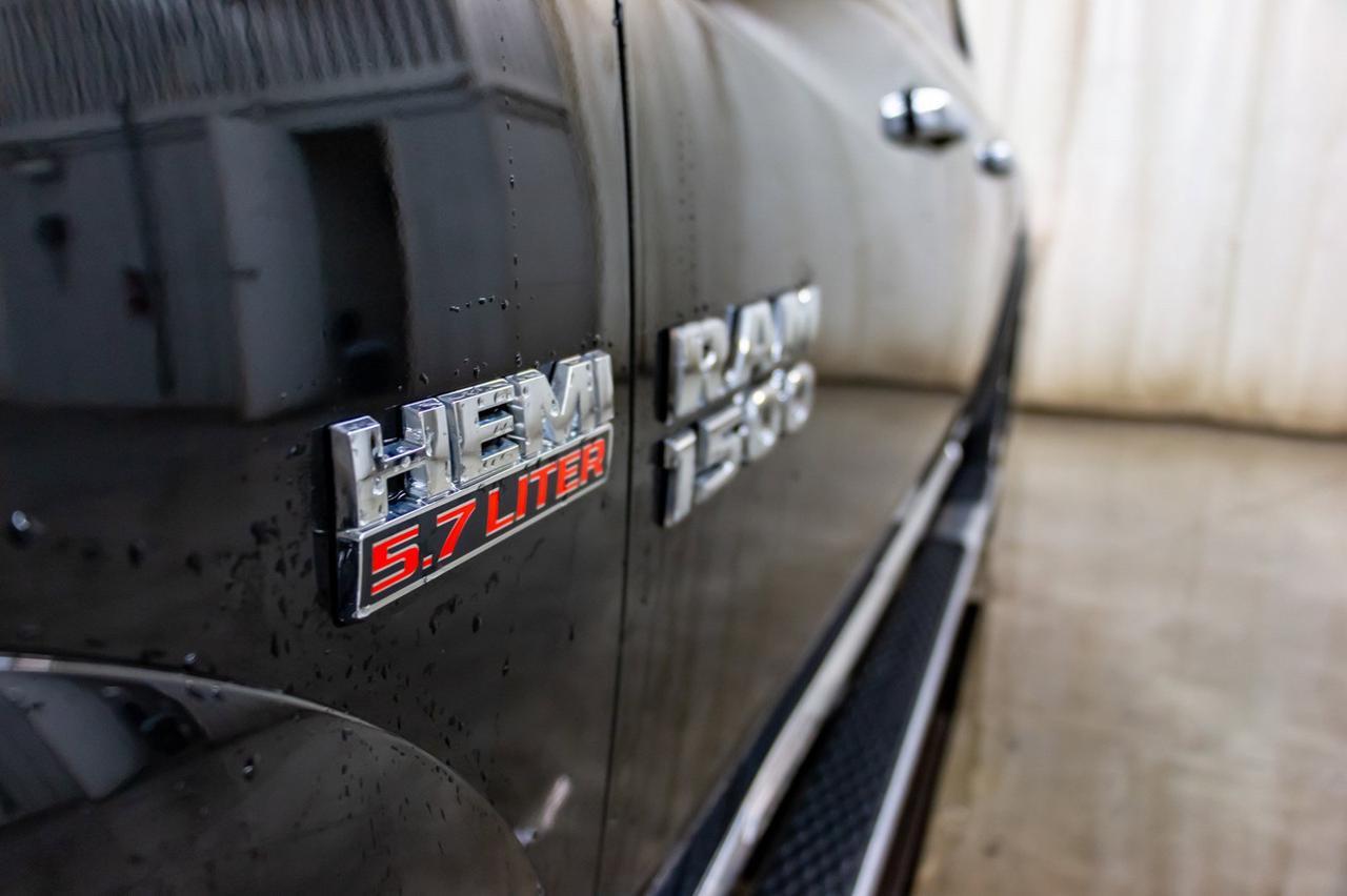 2018 Ram 1500 4x4 Crew Cab Limited Leather Roof Nav Red Deer AB