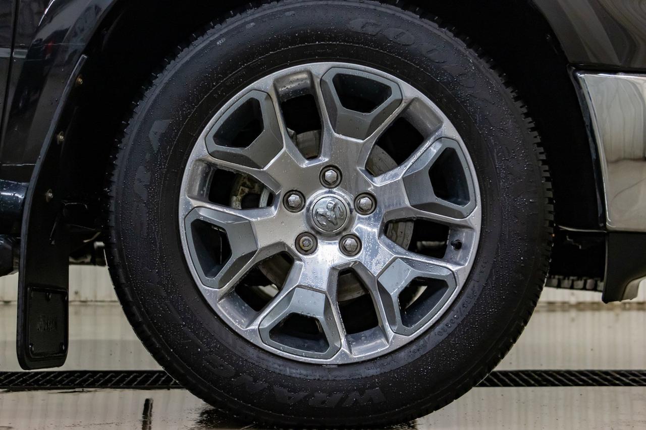 2018 Ram 1500 4x4 Crew Cab Limited Leather Roof Nav Red Deer AB