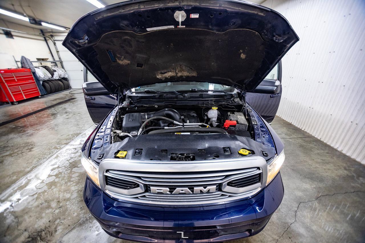 2018 Ram 1500 4x4 Crew Cab Limited Tungsten Edition Leather Roof Nav Red Deer AB