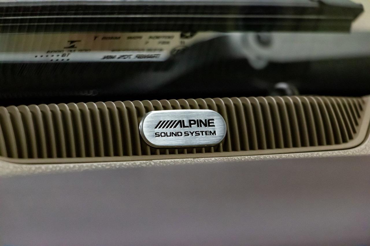 2018 Ram 1500 4x4 Crew Cab Longhorn EcoDiesel Leather Roof Nav Red Deer AB