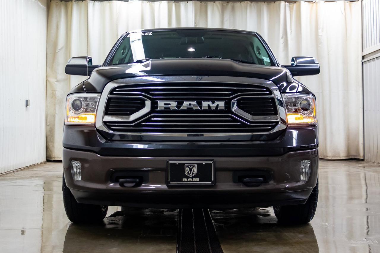 2018 Ram 1500 4x4 Crew Cab Longhorn EcoDiesel Leather Roof Nav Red Deer AB