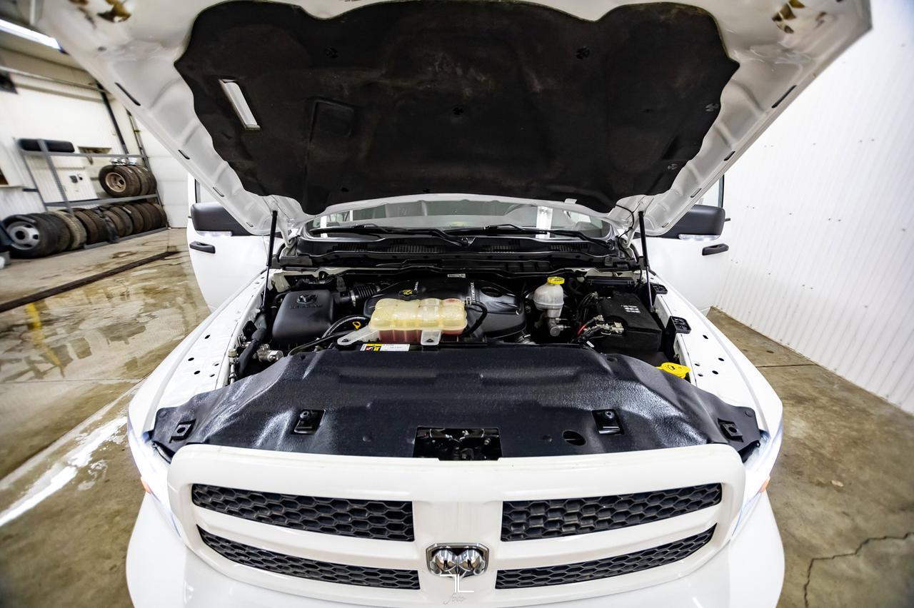 2018 Ram 1500 4x4 Crew Cab Outdoorsman EcoDiesel Leather Nav BCam Red Deer AB