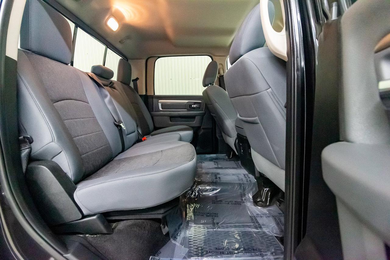 2018 Ram 1500 4x4 Crew Cab SLT BCam Red Deer AB