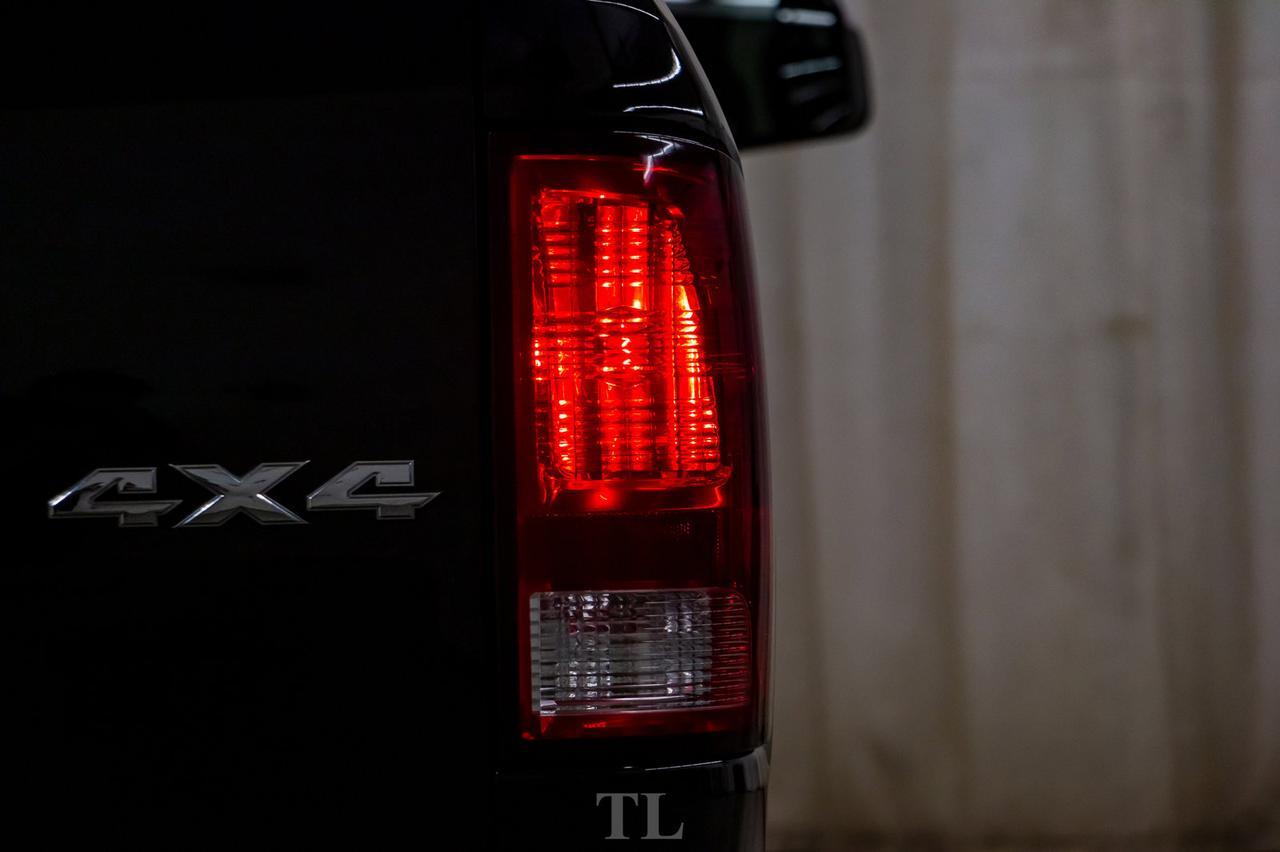 2018 Ram 1500 4x4 Crew Cab SLT Nav Roof BCam Red Deer AB