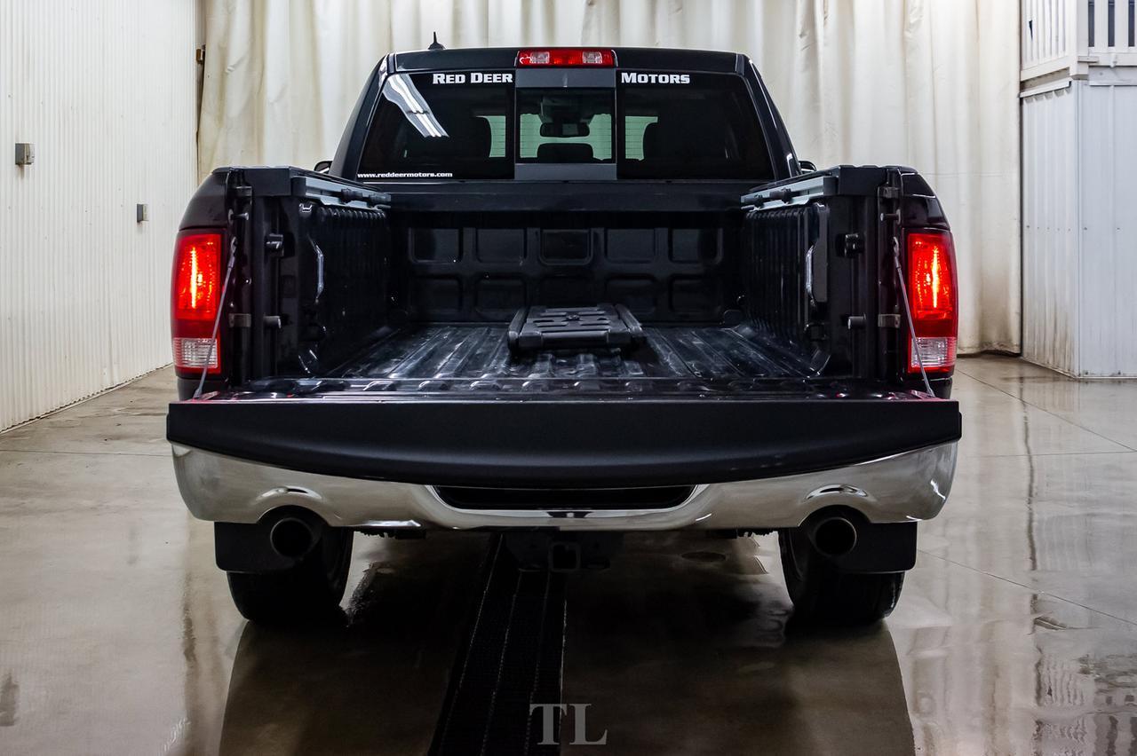 2018 Ram 1500 4x4 Crew Cab SLT Nav Roof BCam Red Deer AB