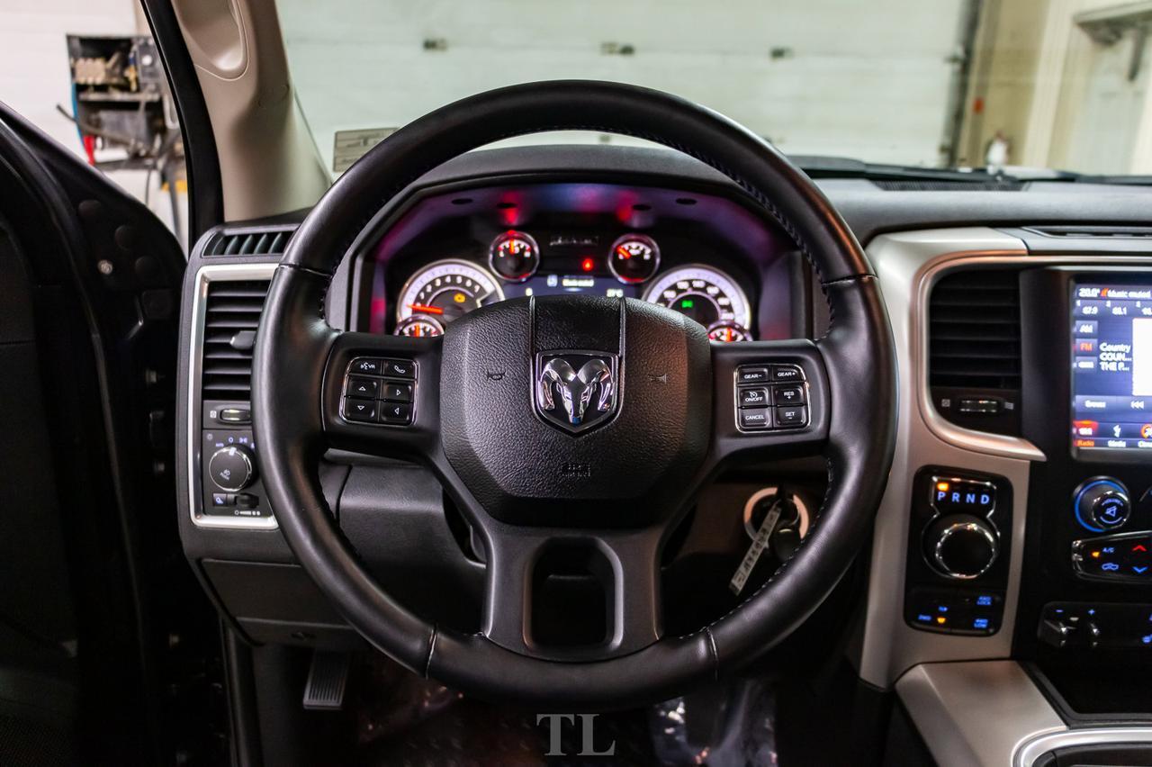 2018 Ram 1500 4x4 Crew Cab SLT Nav Roof BCam Red Deer AB