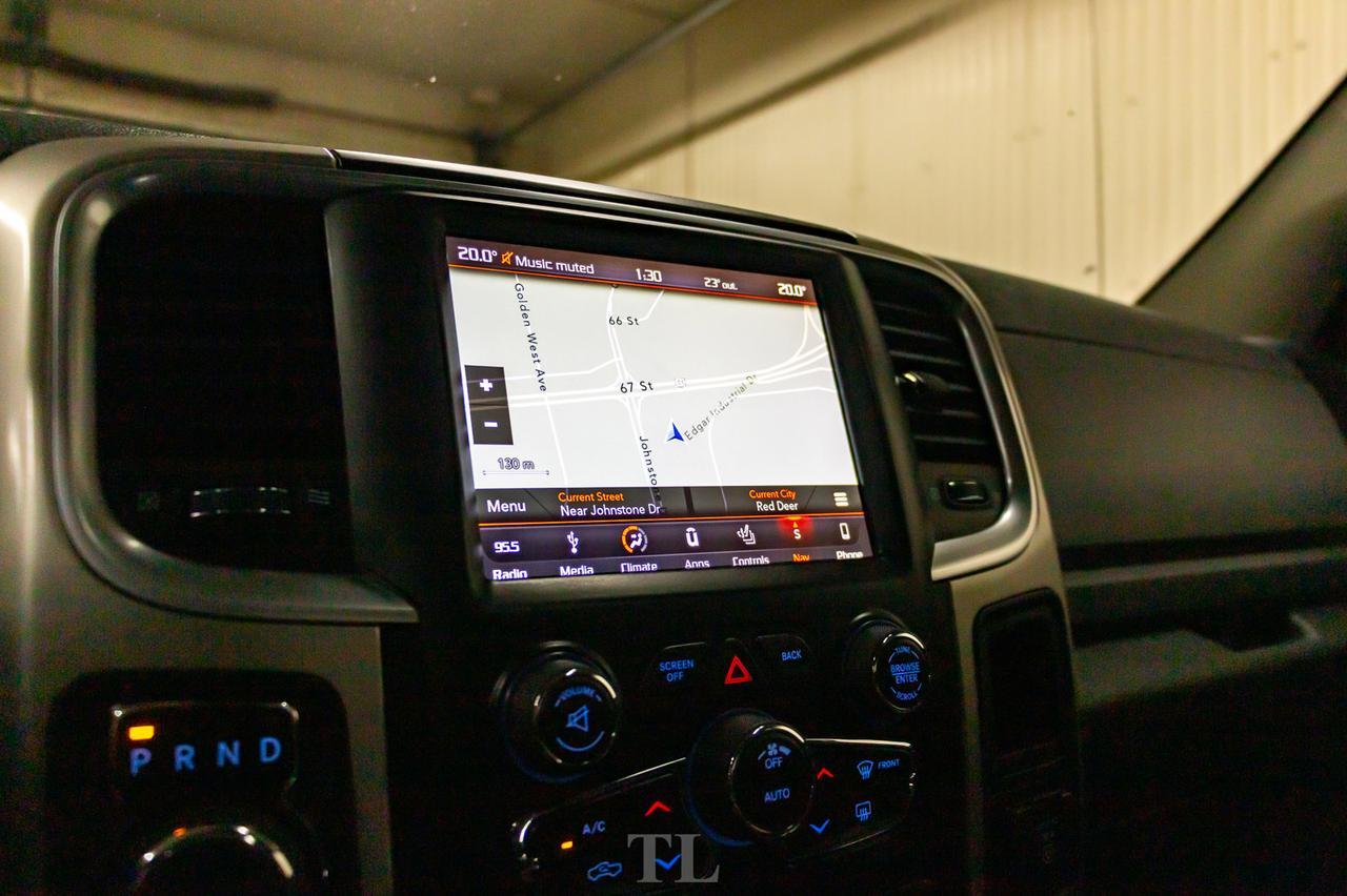 2018 Ram 1500 4x4 Crew Cab SLT Nav Roof BCam Red Deer AB