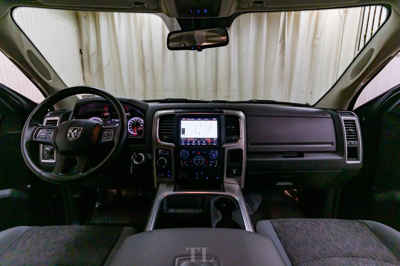 2018 Ram 1500 4x4 Crew Cab SLT Nav Roof BCam Red Deer AB