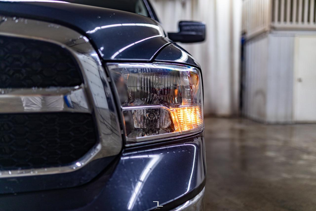 2018 Ram 1500 4x4 Crew Cab SLT PSeat Red Deer AB
