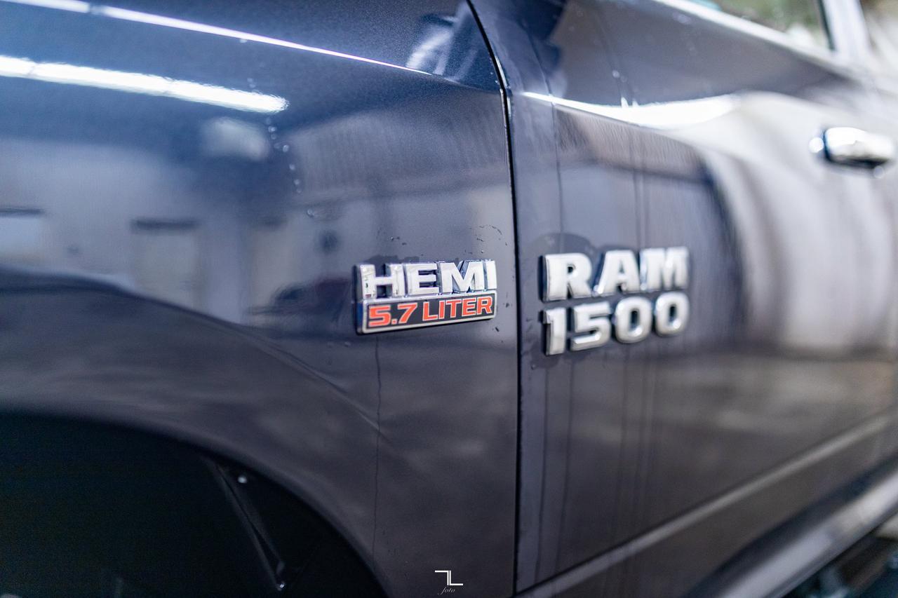 2018 Ram 1500 4x4 Crew Cab SLT PSeat Red Deer AB