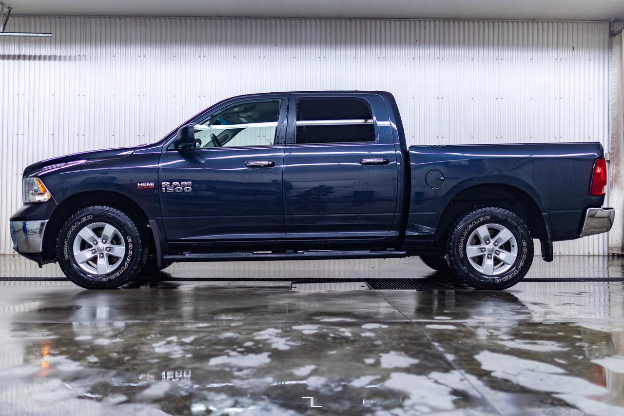 2018 Ram 1500 4x4 Crew Cab SLT PSeat Red Deer AB