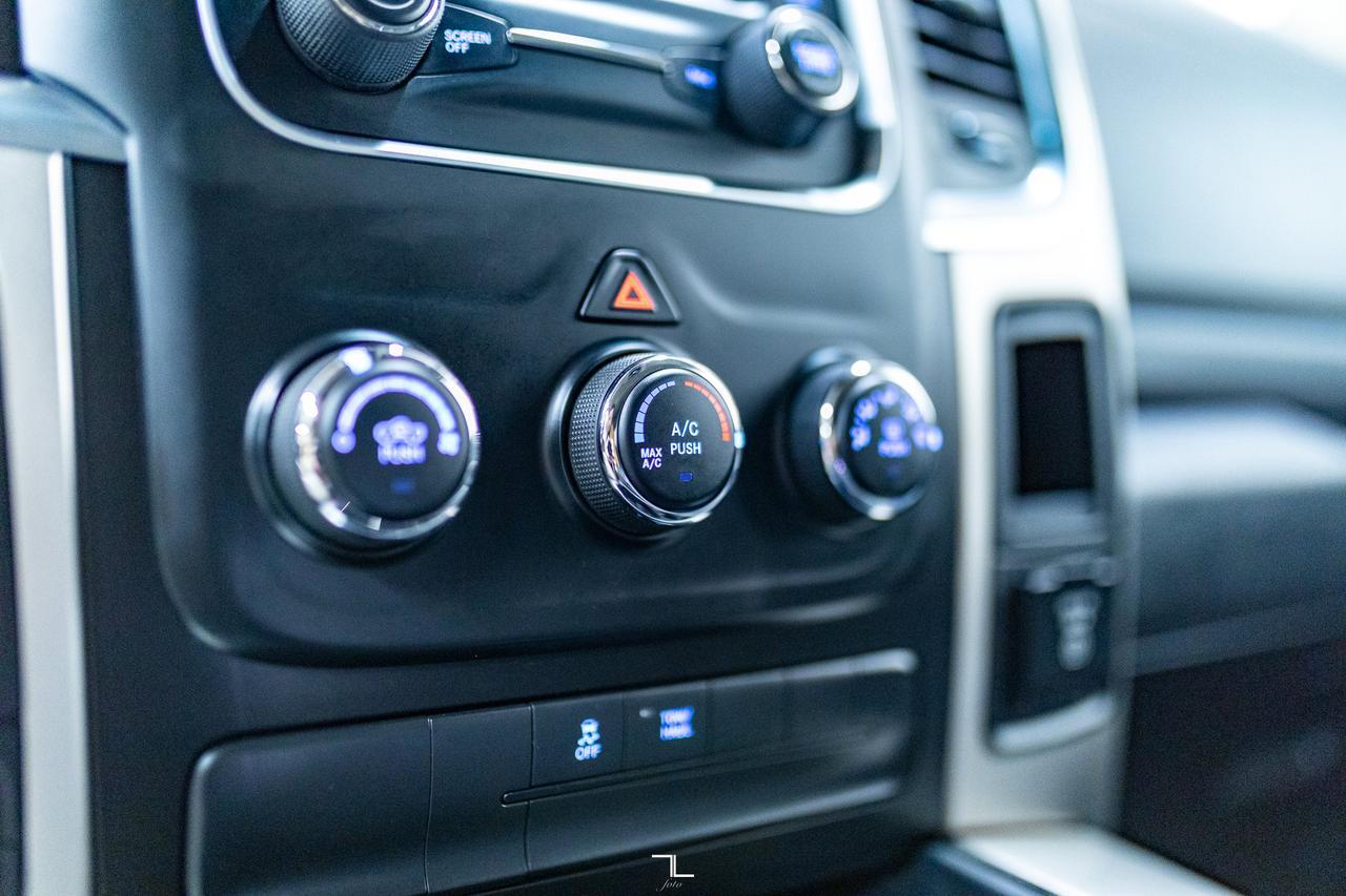 2018 Ram 1500 4x4 Crew Cab SLT PSeat Red Deer AB