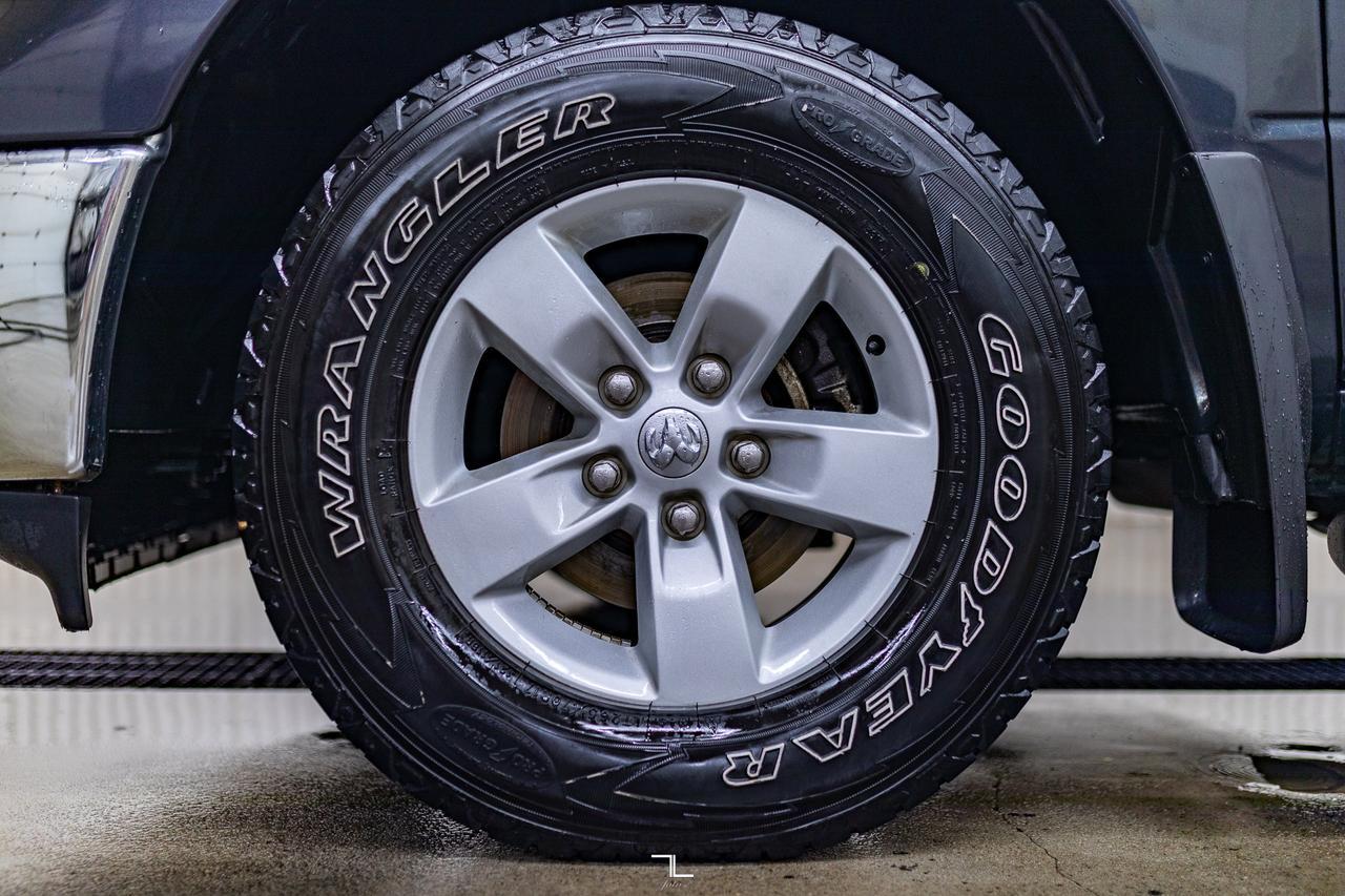 2018 Ram 1500 4x4 Crew Cab SLT PSeat Red Deer AB