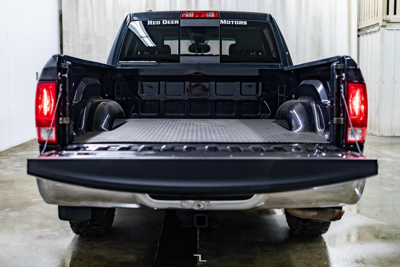 2018 Ram 1500 4x4 Crew Cab SLT Red Deer AB