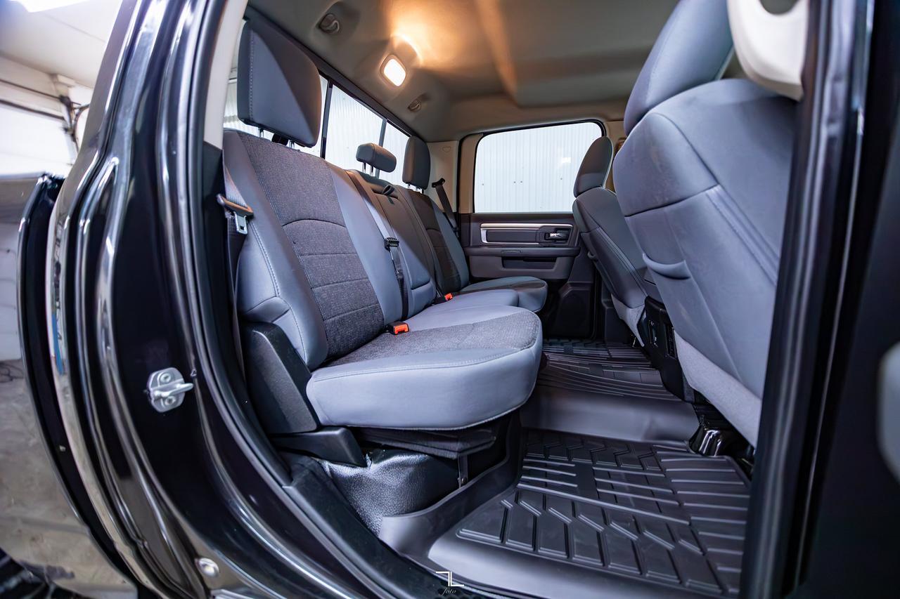 2018 Ram 1500 4x4 Crew Cab SLT Red Deer AB