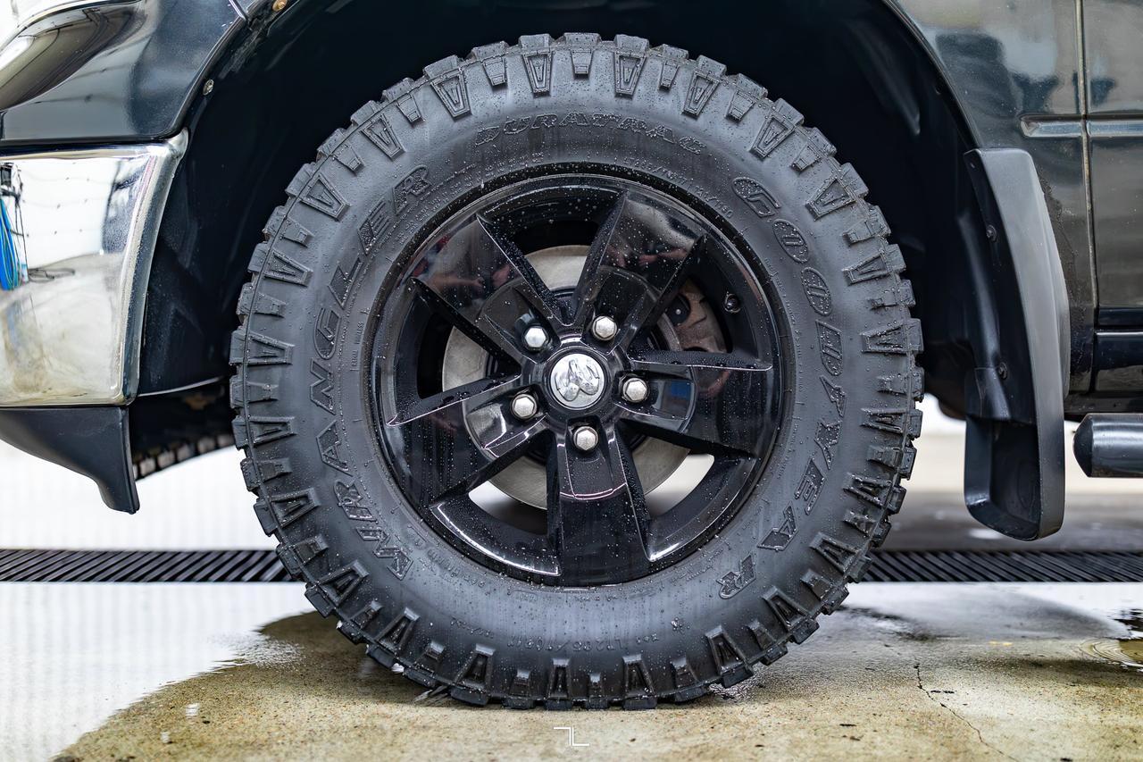 2018 Ram 1500 4x4 Crew Cab SLT Red Deer AB
