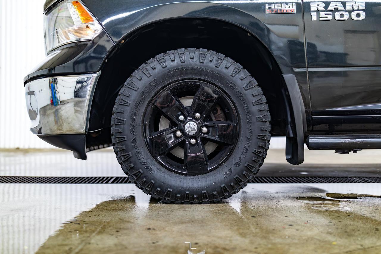 2018 Ram 1500 4x4 Crew Cab SLT Red Deer AB