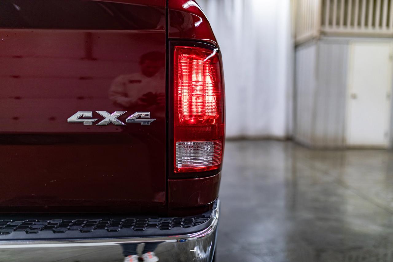 2018 Ram 1500 4x4 Crew Cab SXT BCam Red Deer AB