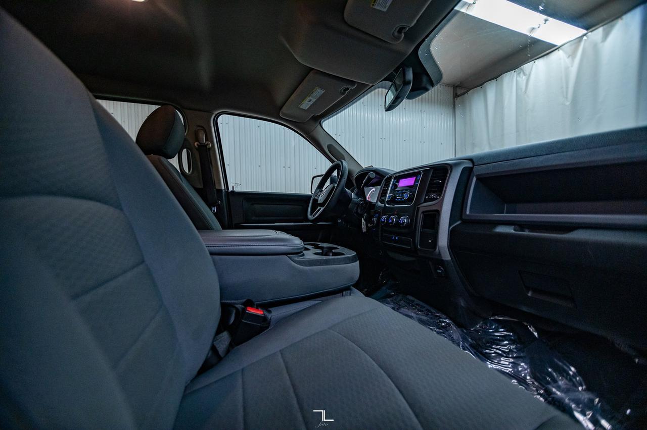 2018 Ram 1500 4x4 Crew Cab SXT BCam Red Deer AB