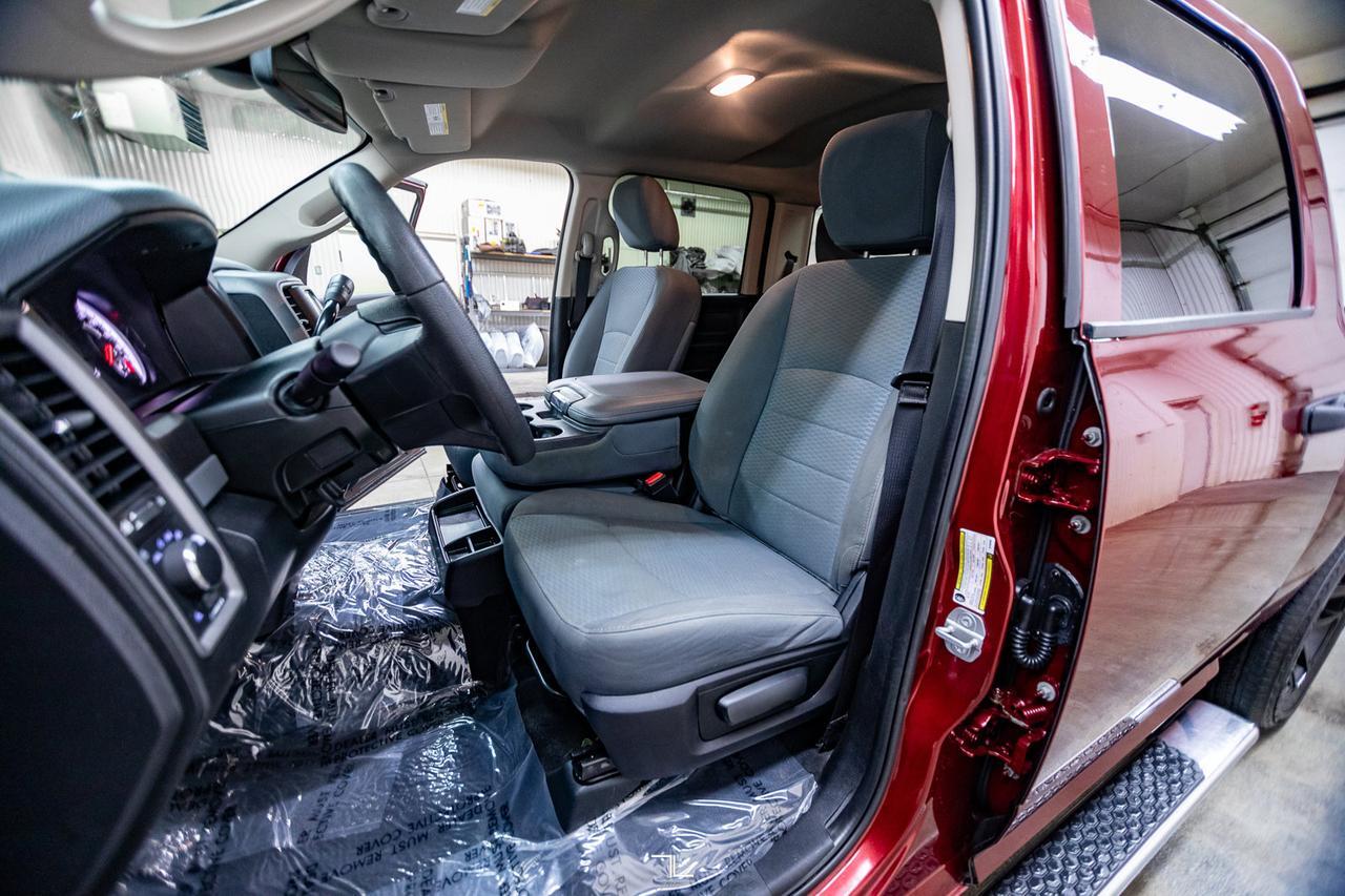 2018 Ram 1500 4x4 Crew Cab SXT BCam Red Deer AB