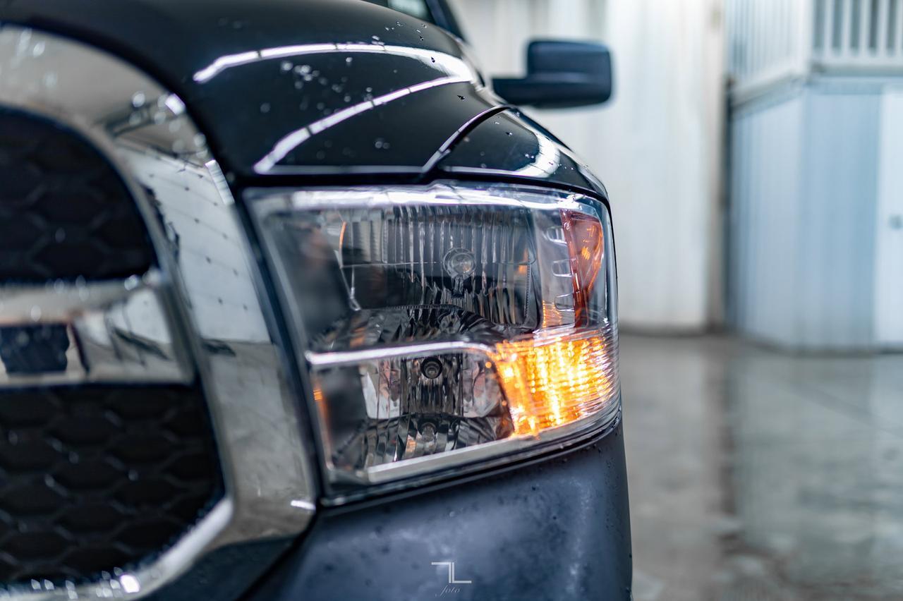 2018 Ram 1500 4x4 Crew Cab SXT HEMI Red Deer AB