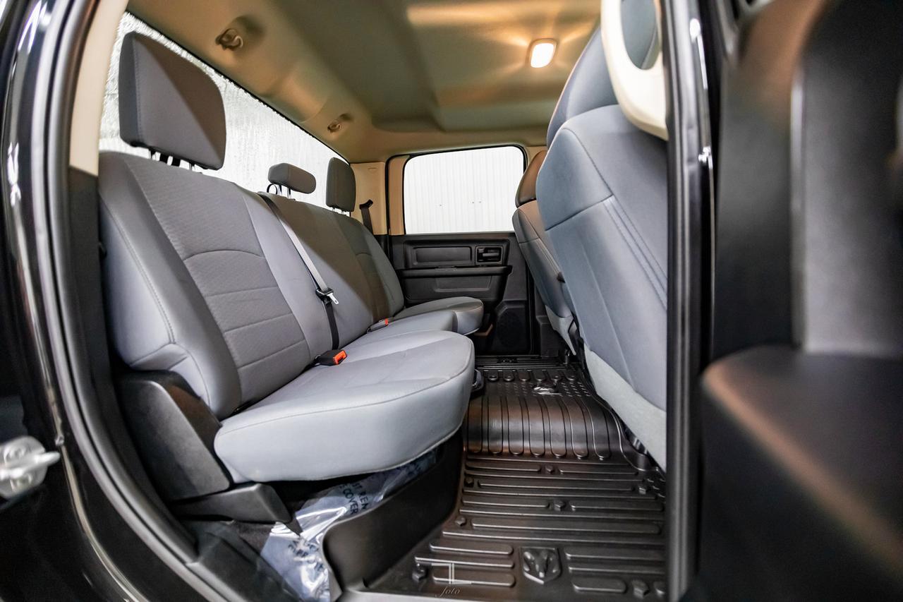 2018 Ram 1500 4x4 Crew Cab SXT HEMI Red Deer AB