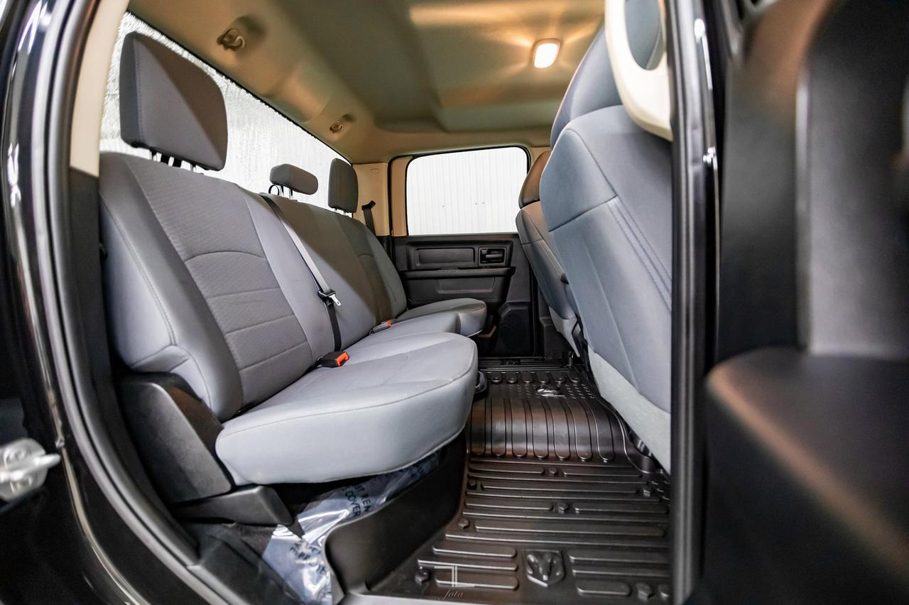 2018 Ram 1500 4x4 Crew Cab SXT HEMI Red Deer AB