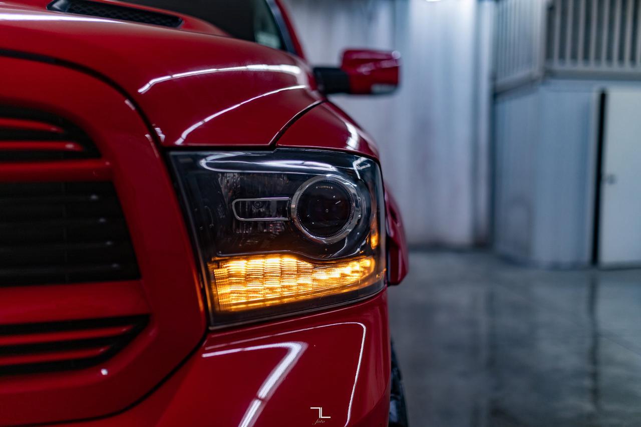 2018 Ram 1500 4x4 Crew Cab Sport 4&quot; Lift Leather Roof Nav Red Deer AB