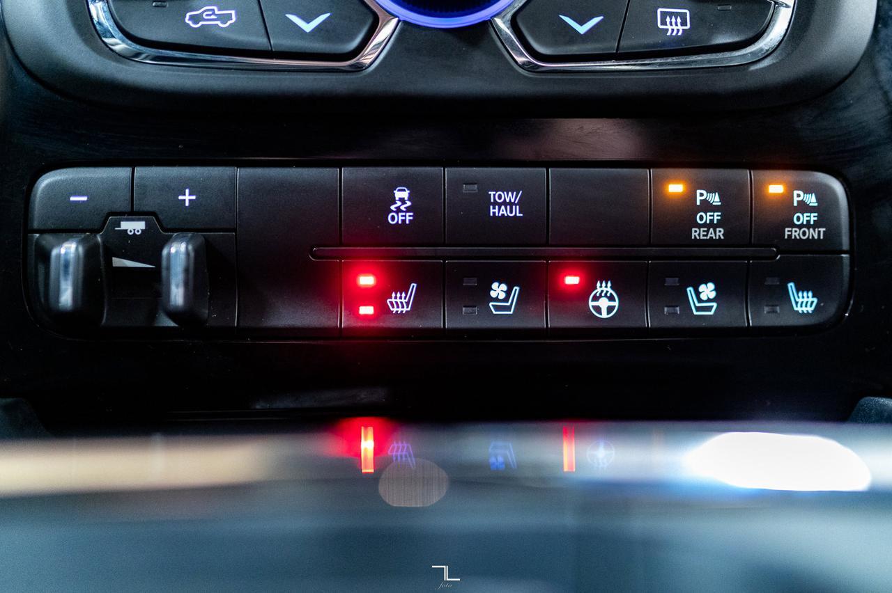 2018 Ram 1500 4x4 Crew Cab Sport 4&quot; Lift Leather Roof Nav Red Deer AB