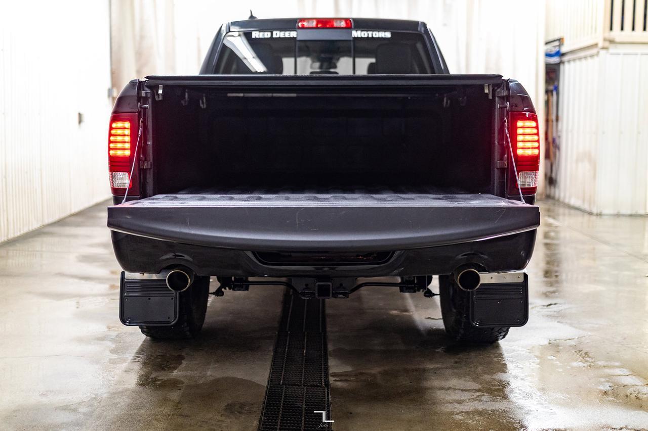 2018 Ram 1500 4x4 Crew Cab Sport Leather Roof Nav BCam Red Deer AB