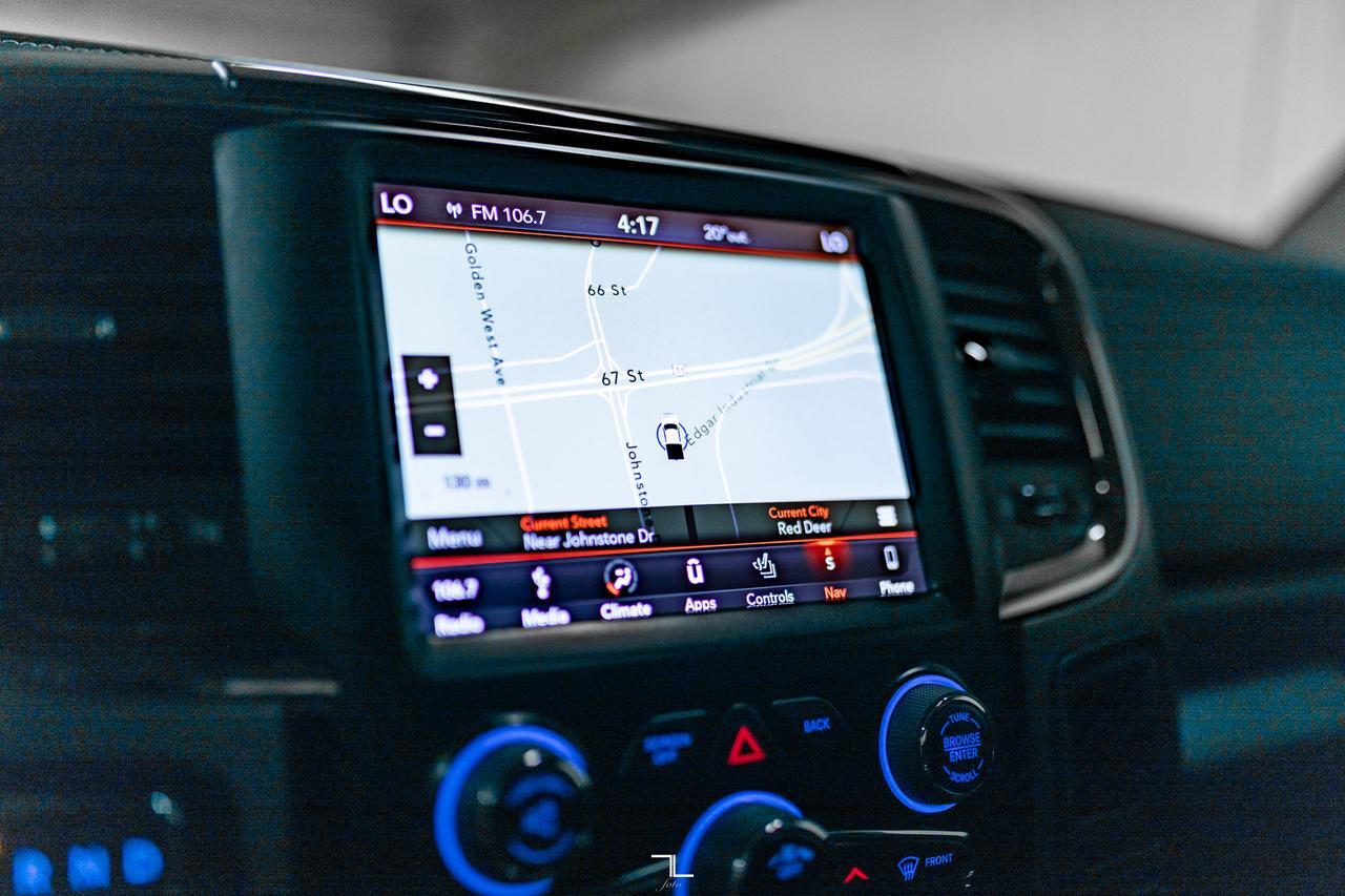 2018 Ram 1500 4x4 Crew Cab Sport Leather Roof Nav BCam Red Deer AB