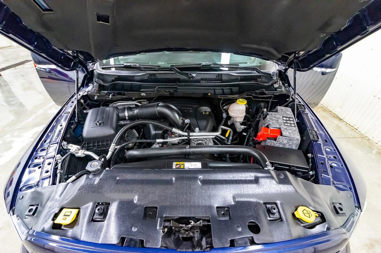 2018 Ram 1500 4x4 Crew Cab Sport Leather Roof Nav Red Deer AB