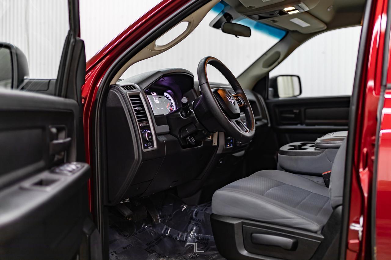 2018 Ram 1500 4x4 Quad Cab Express BCam Red Deer AB