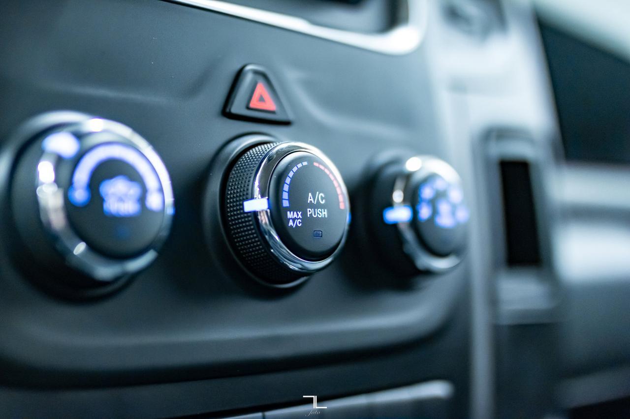 2018 Ram 1500 4x4 Quad Cab Express BCam Red Deer AB