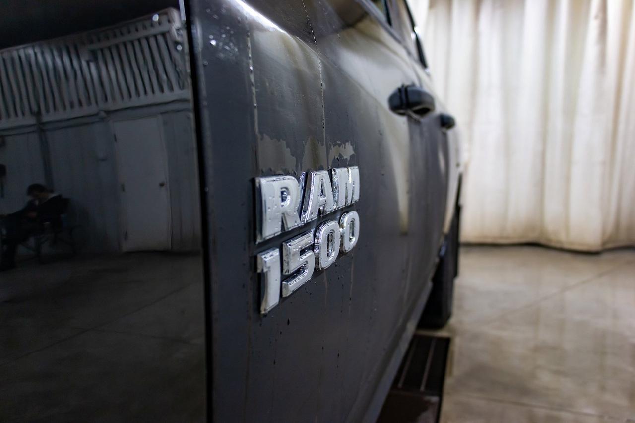 2018 Ram 1500 4x4 Quad Cab SXT BCam Red Deer AB