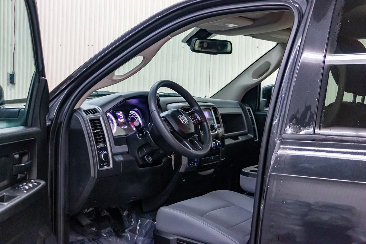 2018 Ram 1500 4x4 Quad Cab SXT BCam Red Deer AB