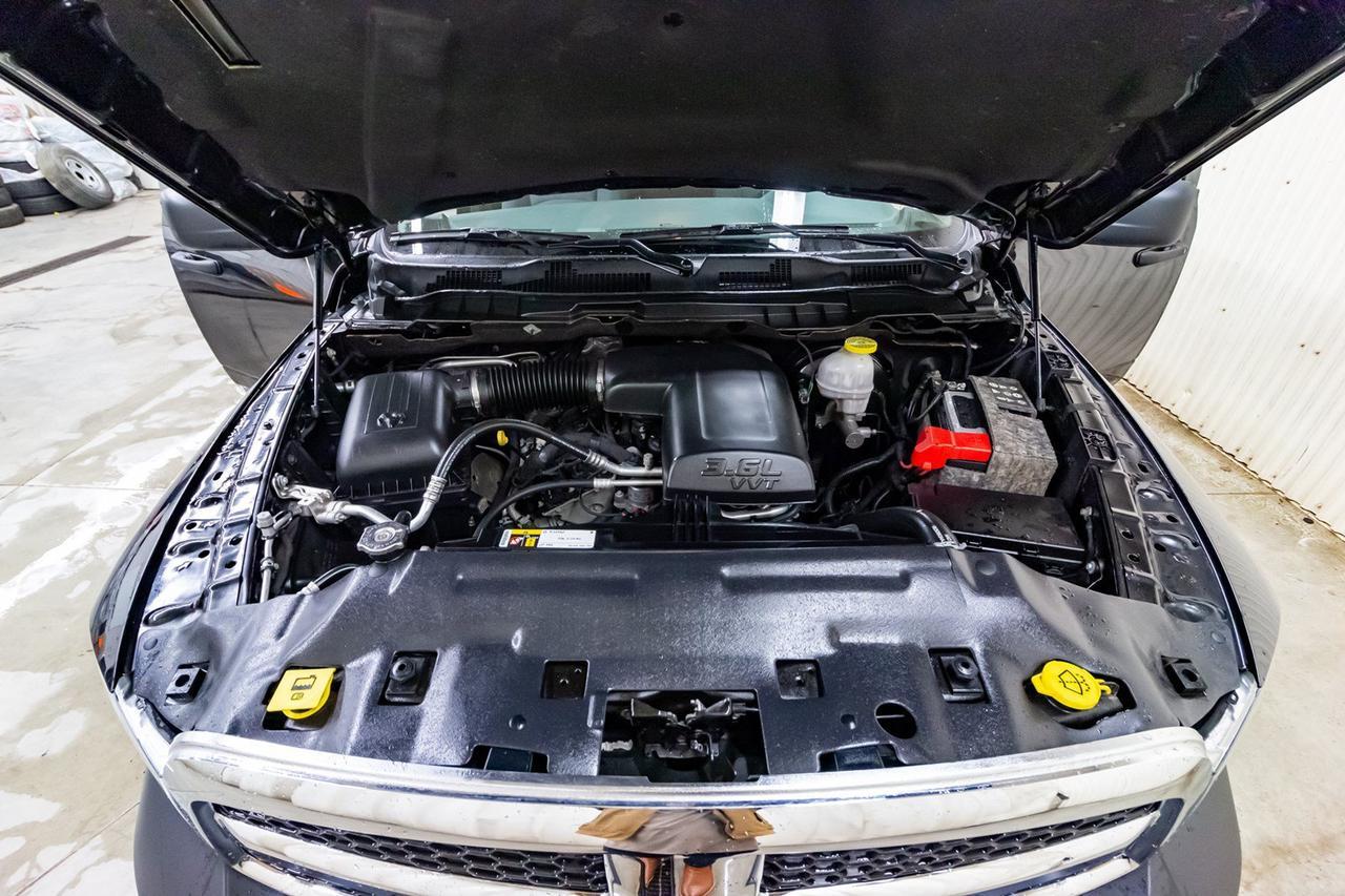 2018 Ram 1500 4x4 Quad Cab SXT BCam Red Deer AB