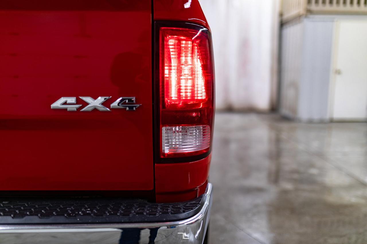 2018 Ram 1500 4x4 Quad Cab SXT Level Kit Red Deer AB