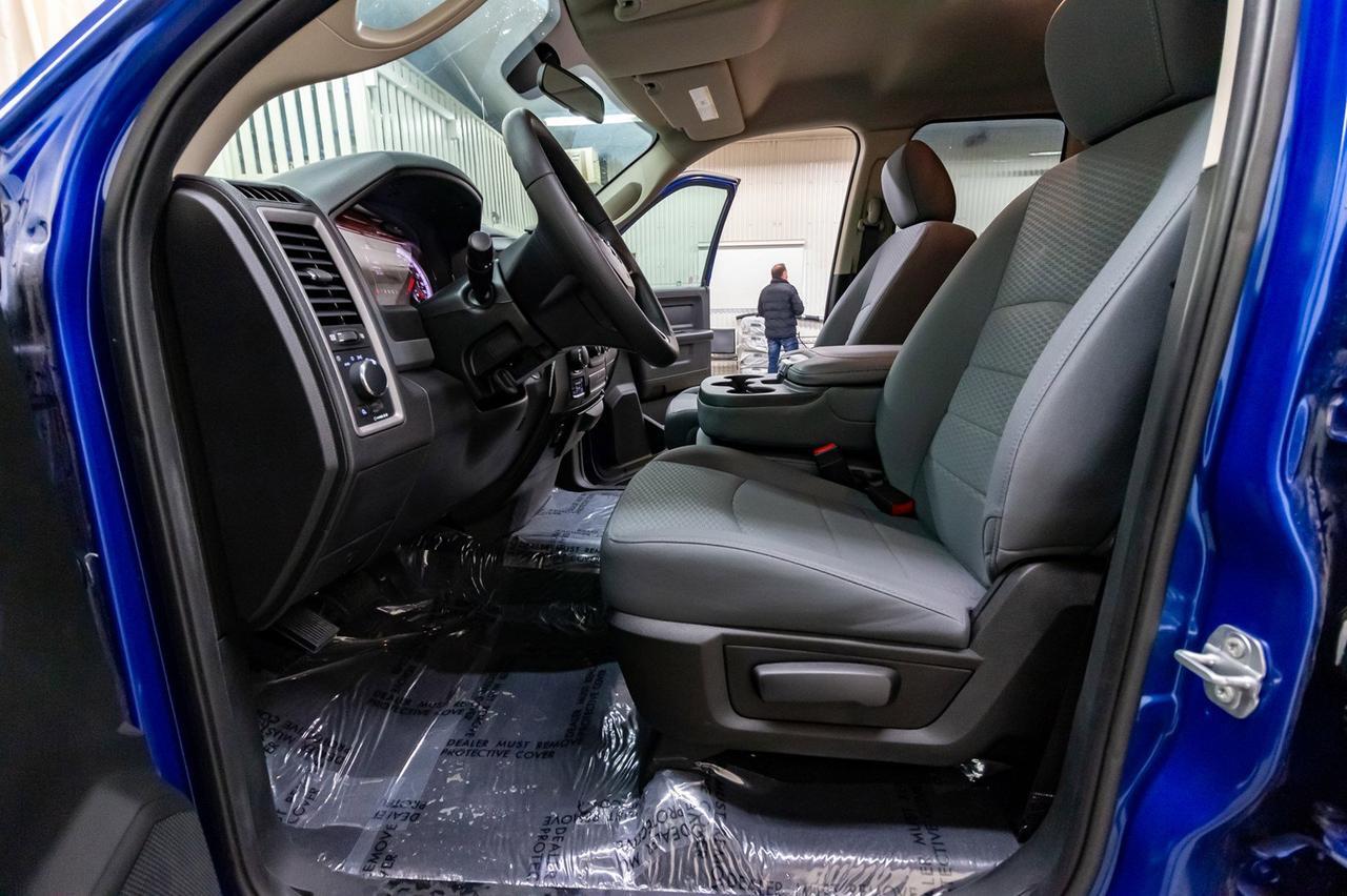 2018 Ram 1500 4x4 Quad Cab SXT Red Deer AB