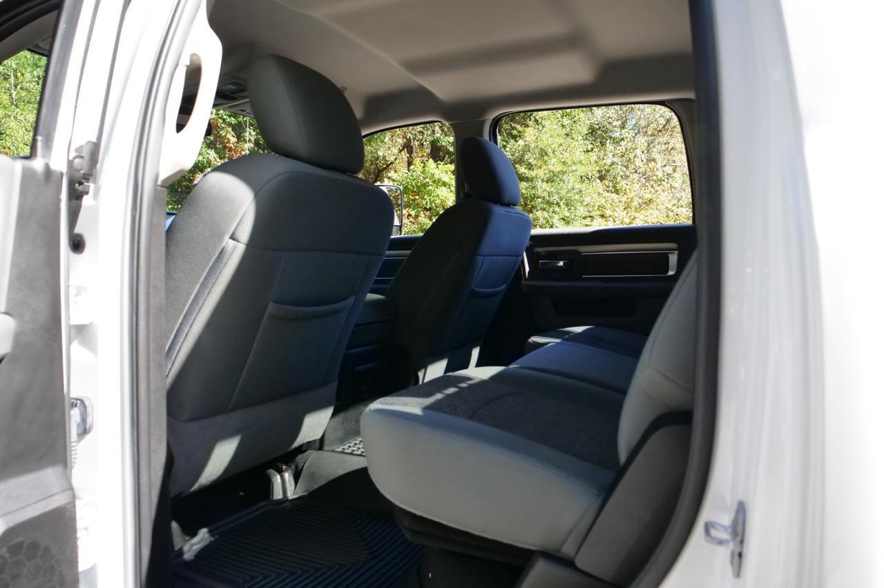 2018 Ram 1500 Big Horn 4X4 / Heated Seats / 5.7L V8! Lincolnton NC