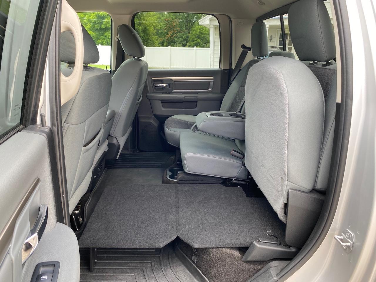 2018 Ram 1500 Big Horn Crew Cab 4x4 6&apos;4 Box Hastings MI