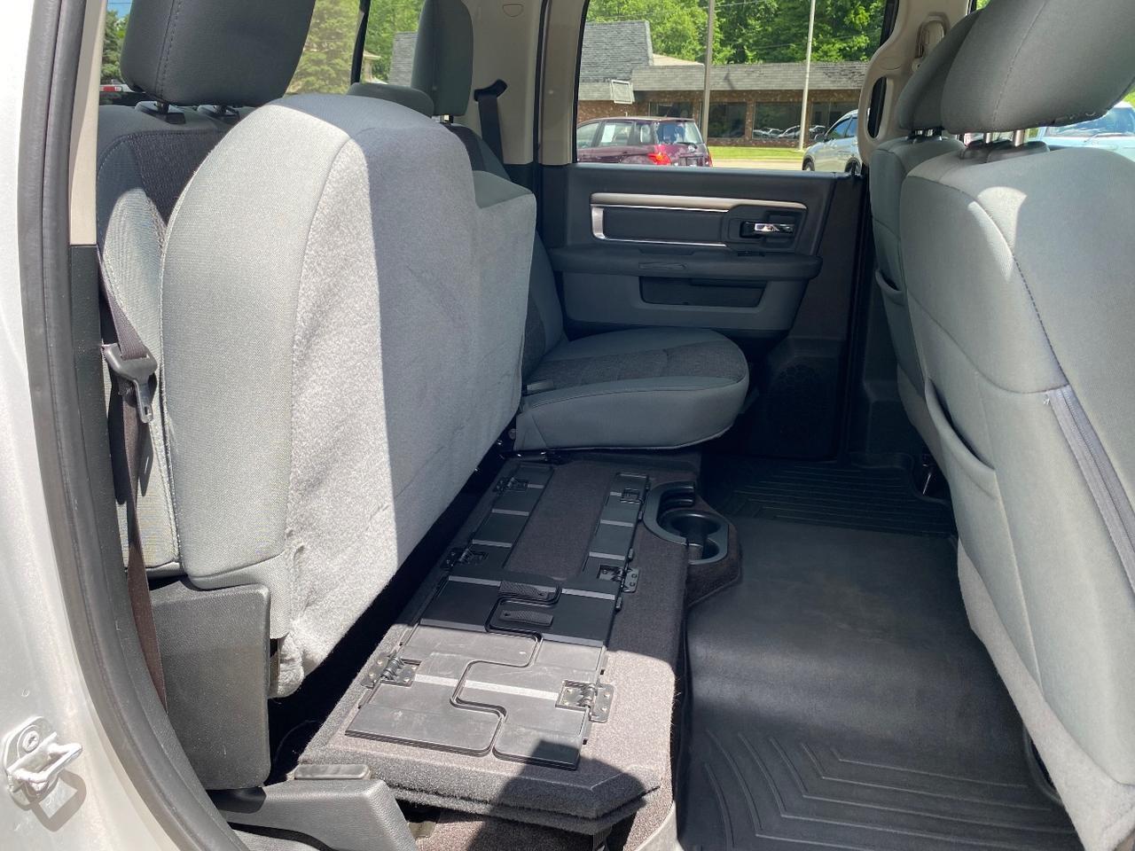 2018 Ram 1500 Big Horn Crew Cab 4x4 6&apos;4 Box Hastings MI