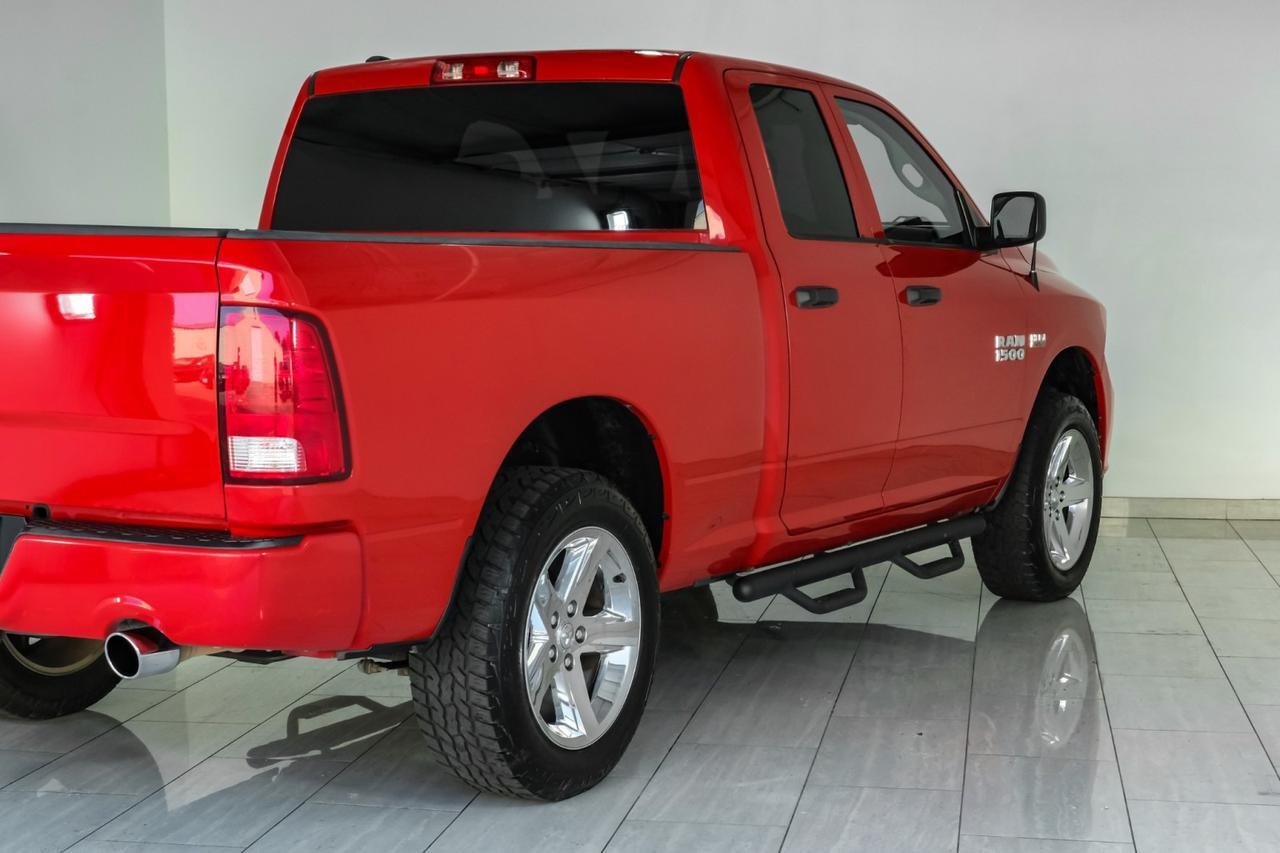 2018 Ram 1500 EXPRESS QUAD CAB 5.7L HEMI AUTOMATIC REAR CAMERA BLUETOOTH TOW HITCH ALLOY WHEELS Carrollton TX