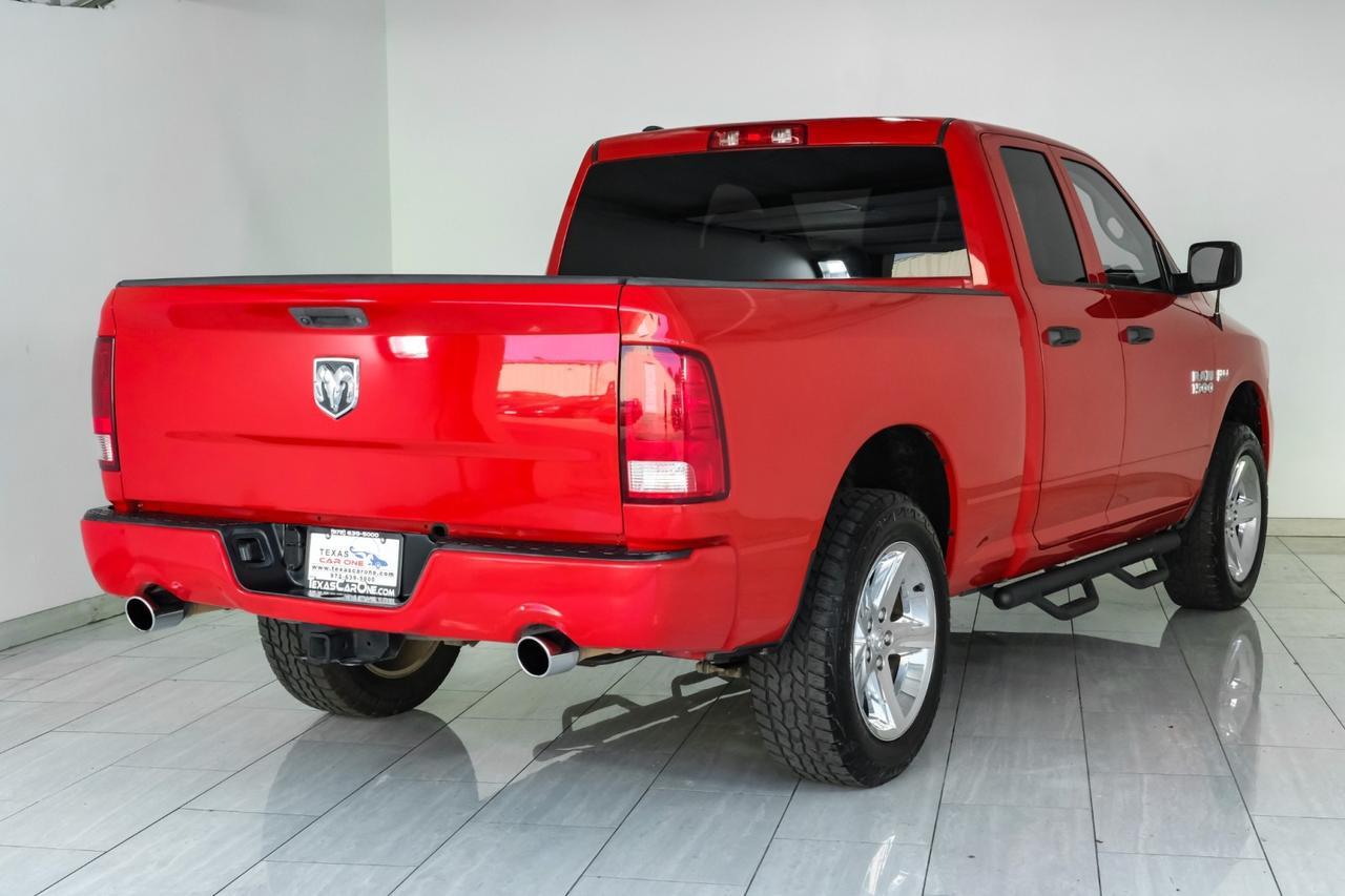 2018 Ram 1500 EXPRESS QUAD CAB 5.7L HEMI AUTOMATIC REAR CAMERA BLUETOOTH TOW HITCH ALLOY WHEELS Carrollton TX