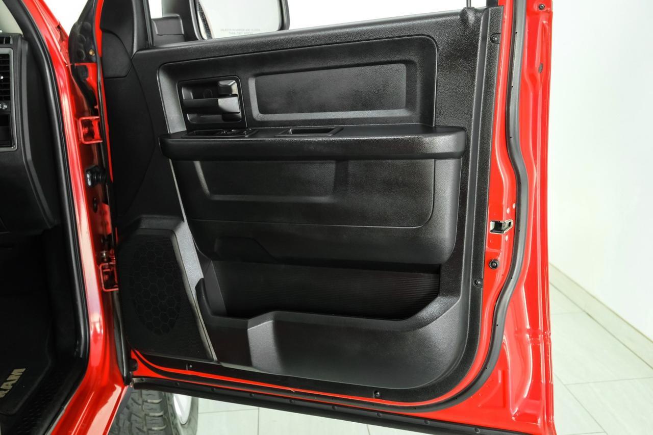 2018 Ram 1500 EXPRESS QUAD CAB 5.7L HEMI AUTOMATIC REAR CAMERA BLUETOOTH TOW HITCH ALLOY WHEELS Carrollton TX