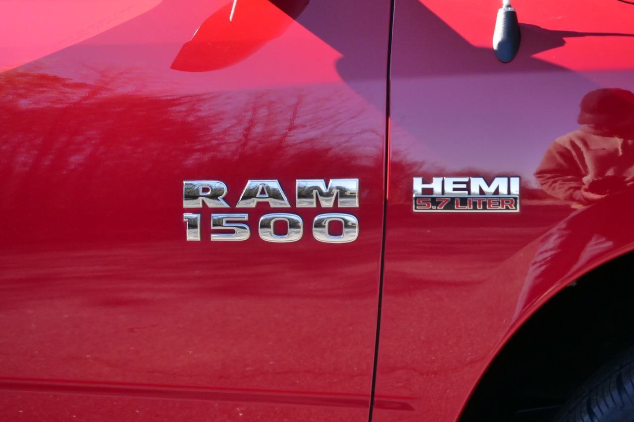 2018 Ram 1500 Express / 5.7L V8 / Power Group! Lincolnton NC