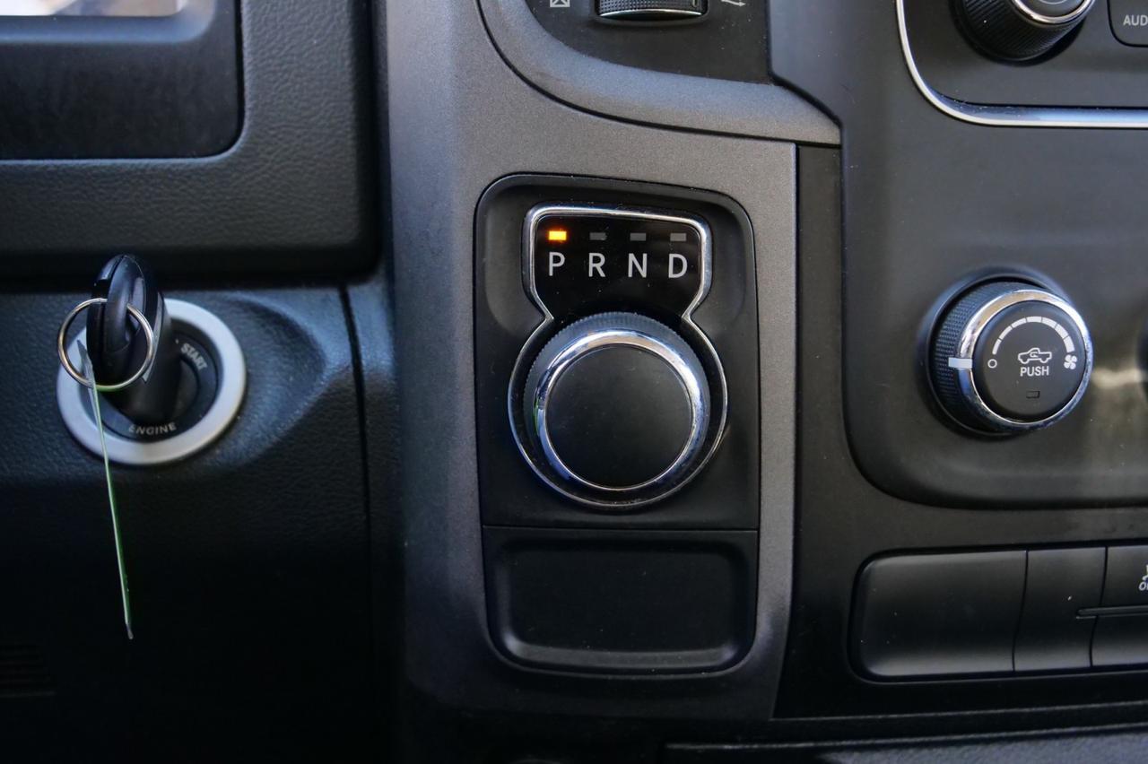 2018 Ram 1500 Express / 5.7L V8 / Power Group! Lincolnton NC