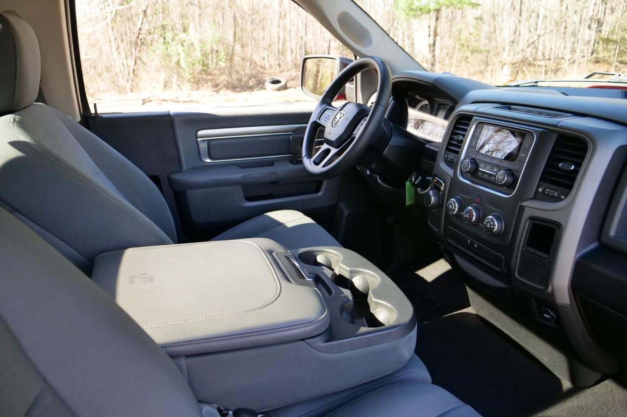 2018 Ram 1500 Express / 5.7L V8 / Power Group! Lincolnton NC